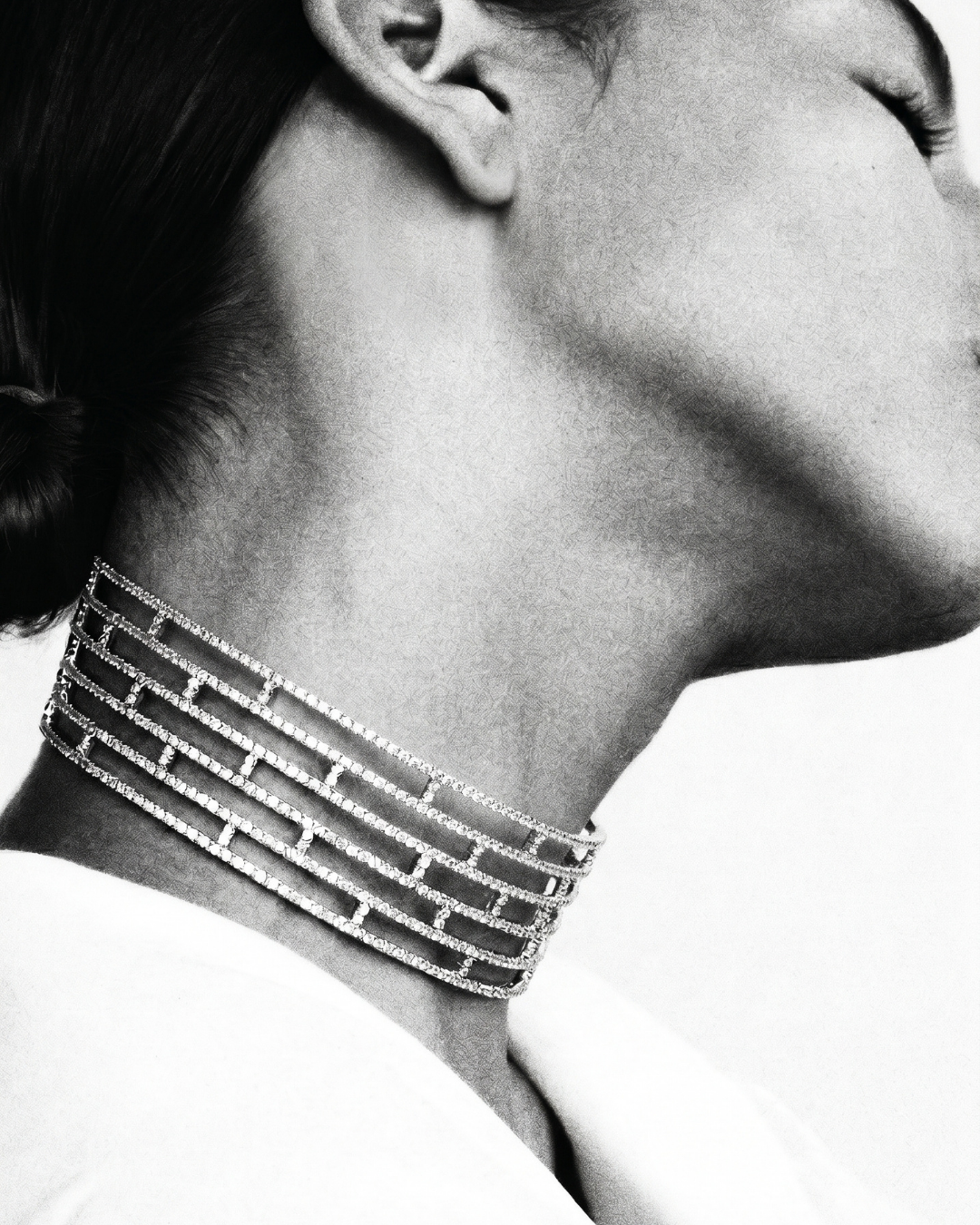 Empire Choker